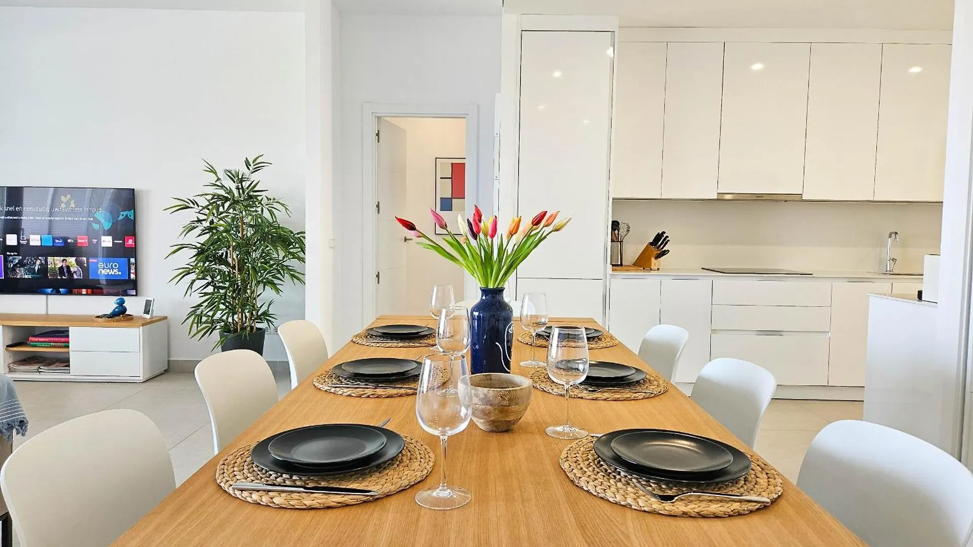 Modern 2 Bed Ground Floor Apartment Finca Cortesin Estepona