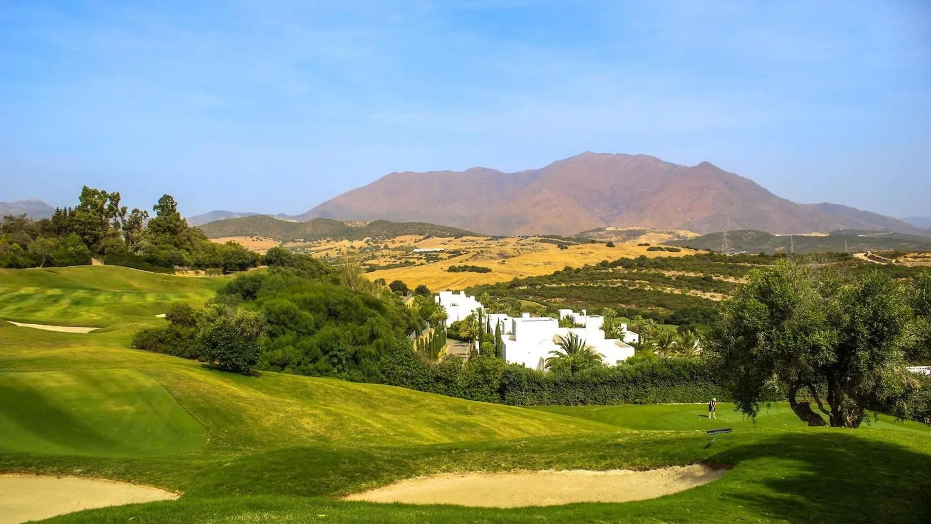 Modern 2 Bed Ground Floor Apartment Finca Cortesin Estepona